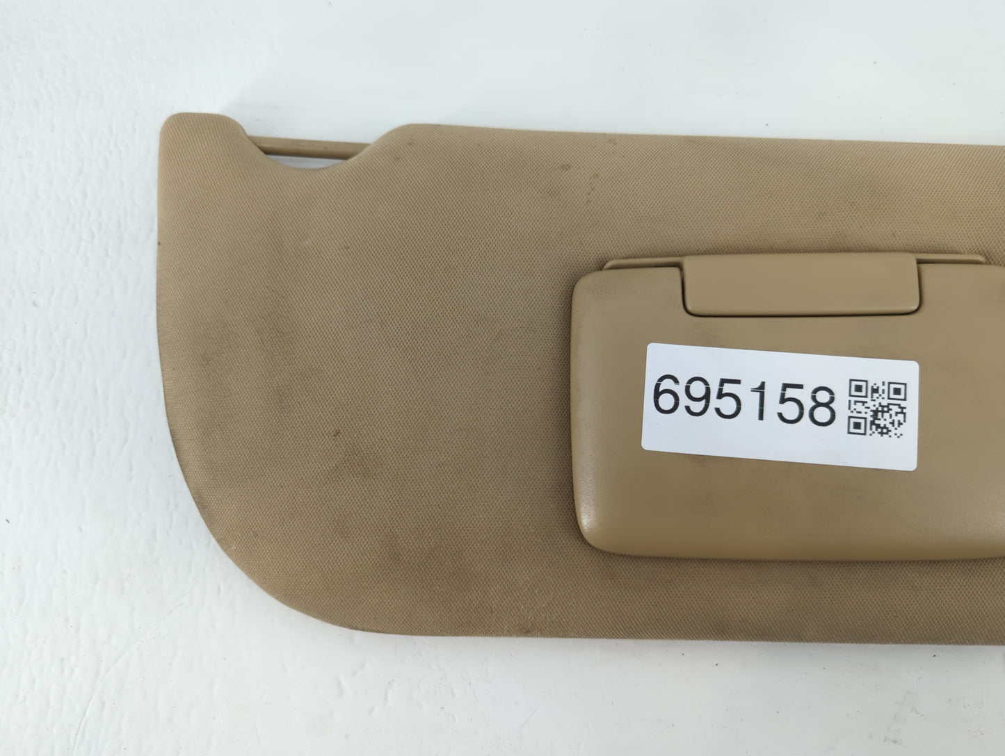 2005-2009 Chevrolet Uplander Sun Visor Shade Replacement Passenger Right Mirror Fits Fits 2005 2006 2007 2008 2009 OEM Used 