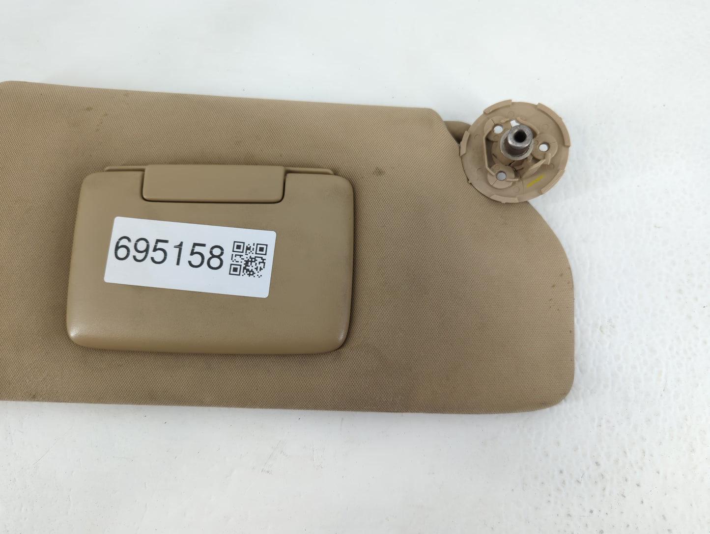 2005-2009 Chevrolet Uplander Sun Visor Shade Replacement Passenger Right Mirror Fits Fits 2005 2006 2007 2008 2009 OEM Used 