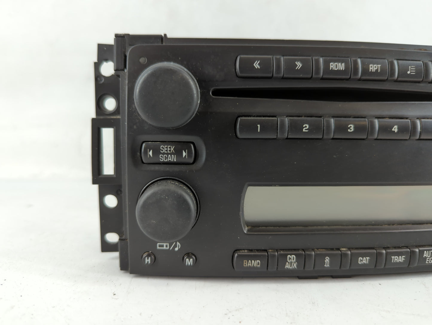 2005-2007 Chevrolet Uplander Radio AM FM Cd Player Receiver Replacement P/N:15209242 Fits Fits 2005 2006 2007 OEM Used Auto 