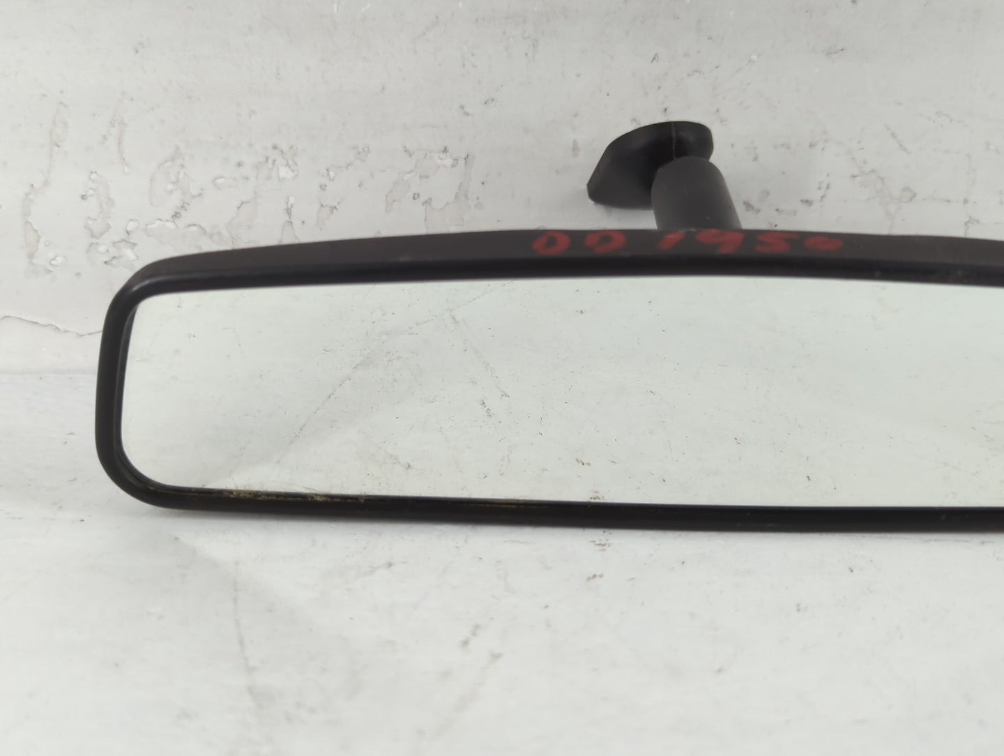 2005-2009 Chevrolet Uplander Interior Rear View Mirror Replacement OEM P/N:E8011083 Fits OEM Used Auto Parts - Oemusedautopa