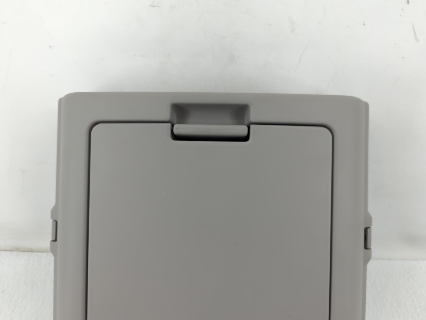 2005 Chevrolet Uplander Overhead Roof Console - Oemusedautoparts1.com
