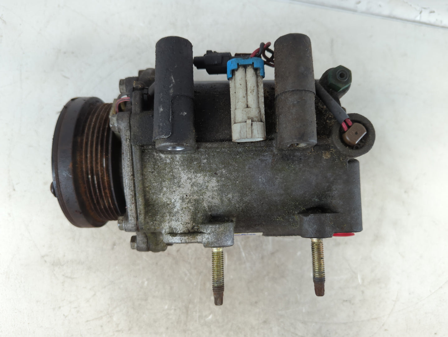 2001-2005 Chevrolet Venture Air Conditioning A/c Ac Compressor Oem - Oemusedautoparts1.com
