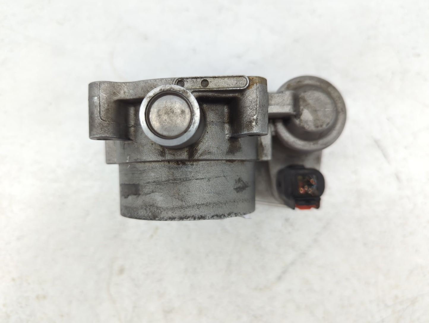 2005 Chrysler 300 Throttle Body P/N:5 718 201 04861691AA Fits OEM Used Auto Parts - Oemusedautoparts1.com