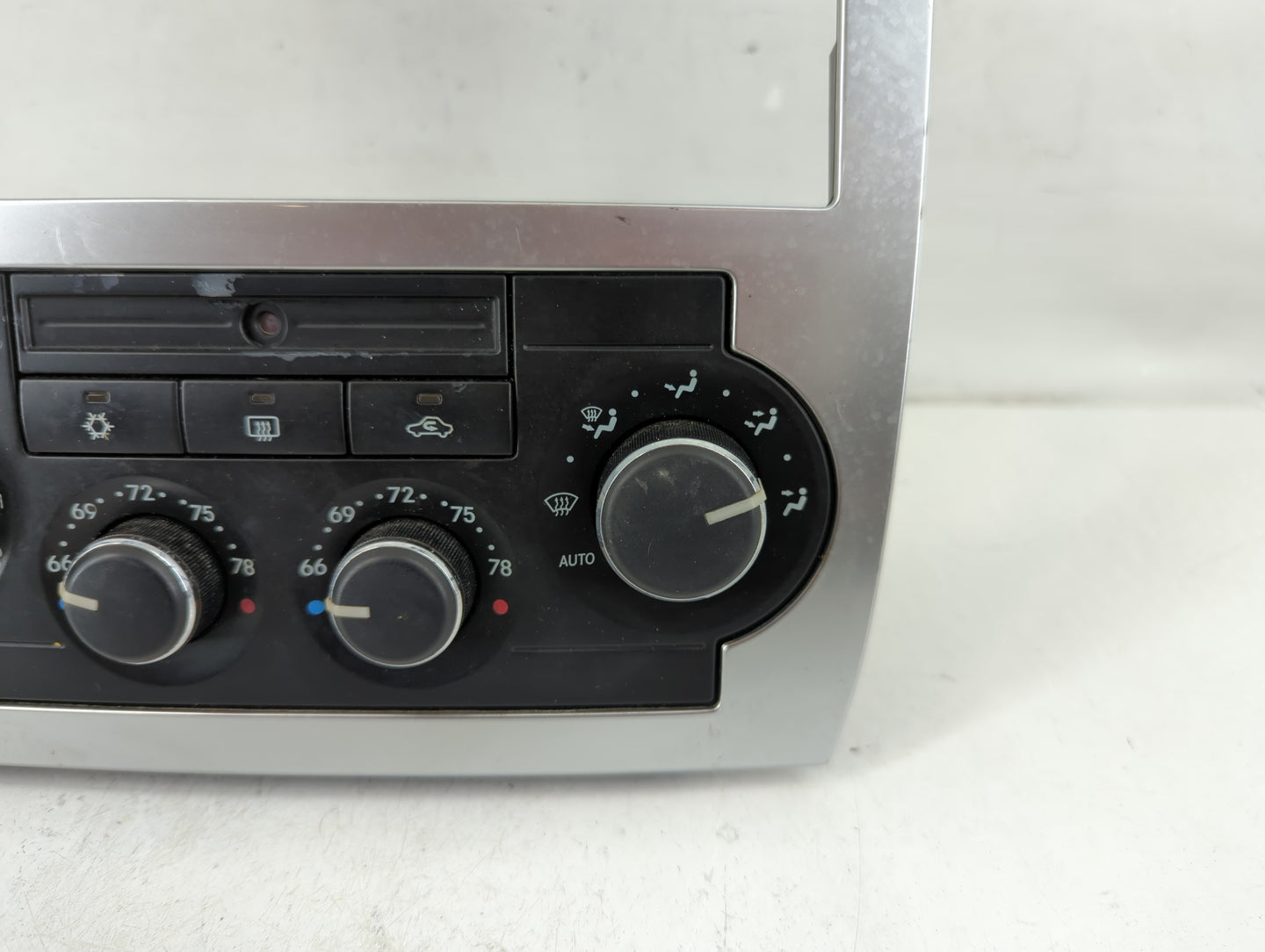 2005-2007 Chrysler 300 Climate Control Module Temperature AC/Heater Replacement P/N:P04596495AH Fits Fits 2005 2006 2007 OEM