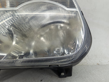 2005-2007 Chrysler 300 Passenger Right Oem Head Light Headlight Lamp - Oemusedautoparts1.com