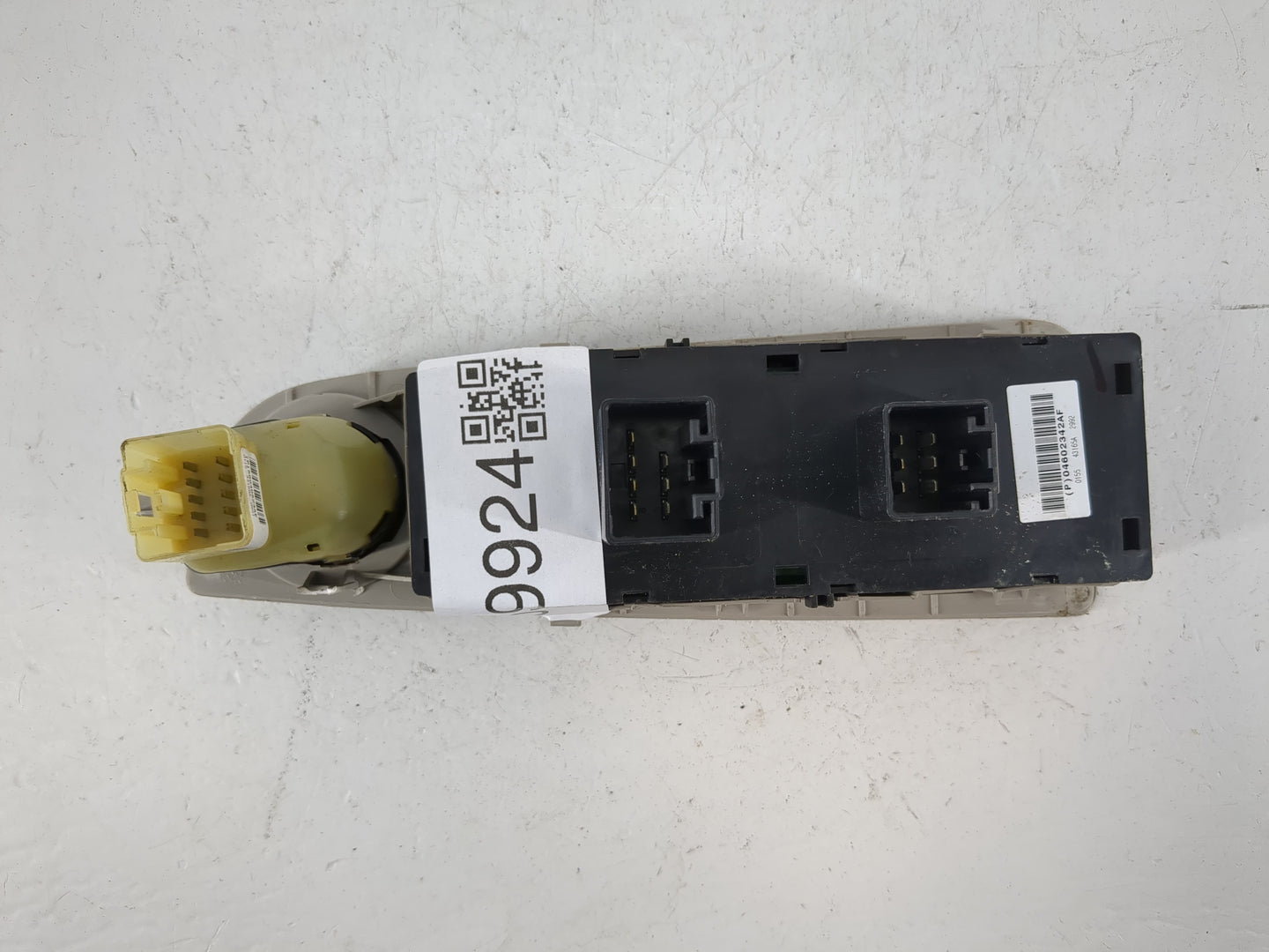 2005 Chrysler 300 Master Power Window Switch Replacement Driver Side Left P/N:050382BD1AB 04602342AF Fits OEM Used Auto Part