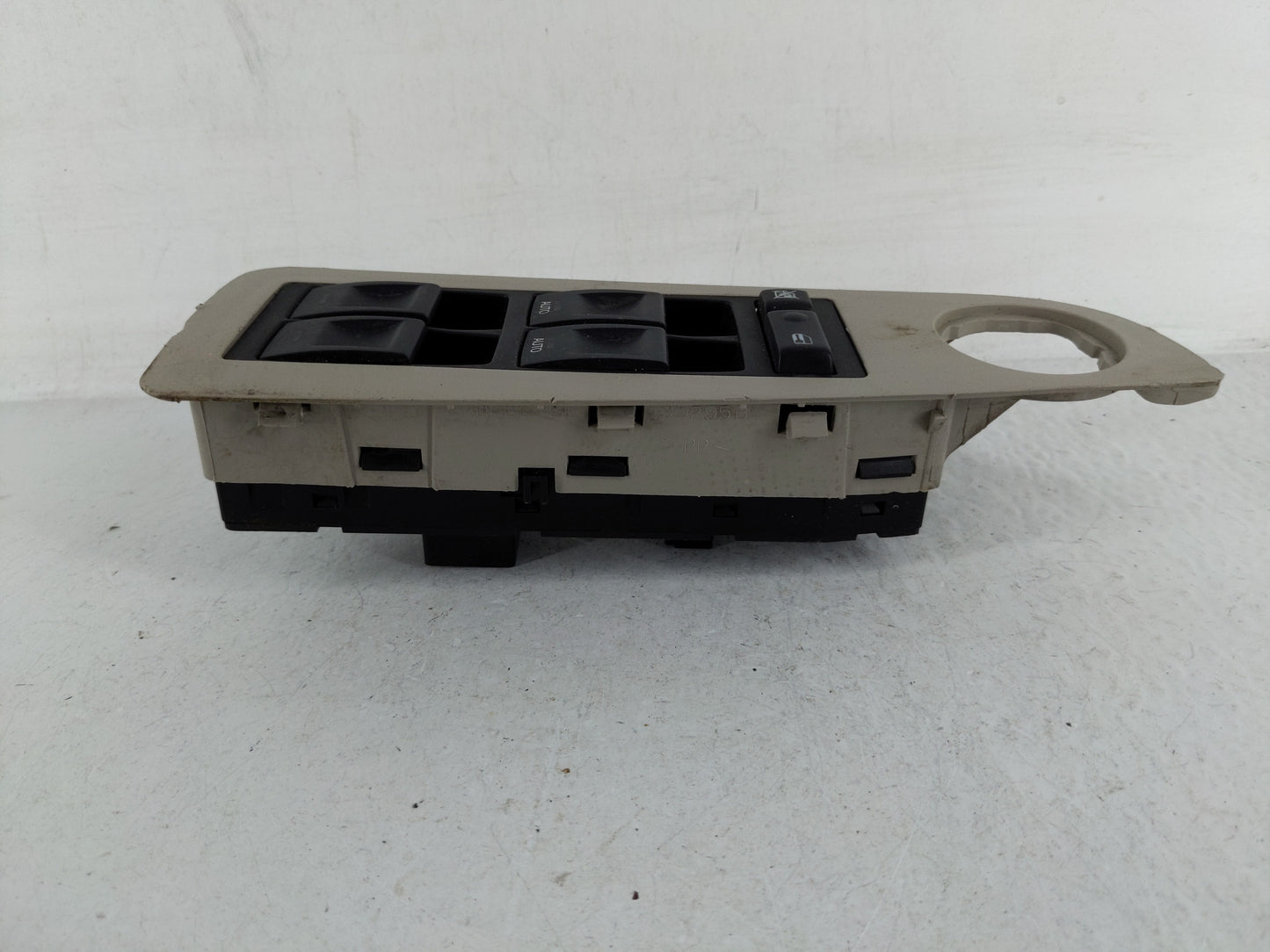 2005 Chrysler 300 Master Power Window Switch Replacement Driver Side Left P/N:04602343AF Fits OEM Used Auto Parts - Oemuseda