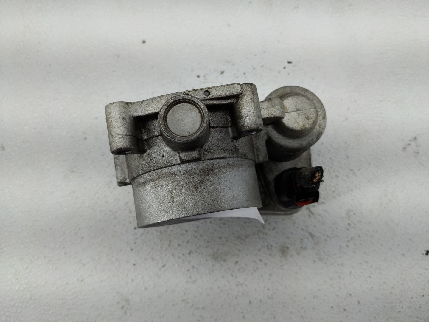 2005 Chrysler 300 Throttle Body P/N:0486 1691 AA Fits OEM Used Auto Parts - Oemusedautoparts1.com