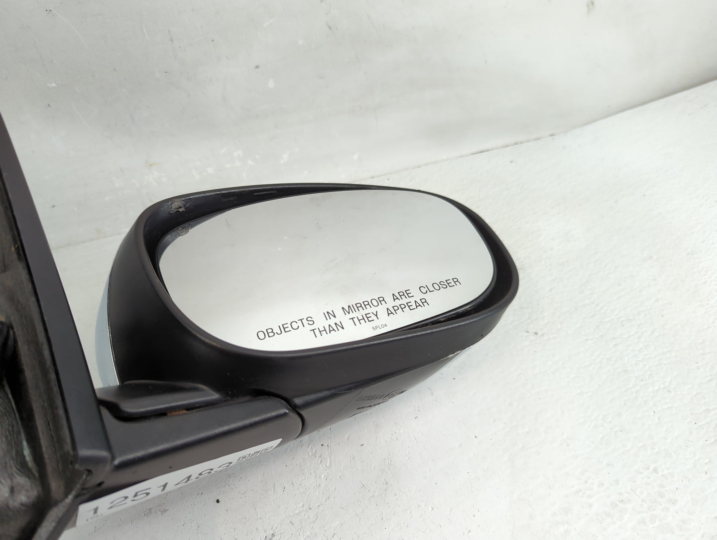 2005-2010 Chrysler 300 Side Mirror Replacement Passenger Right View Door Mirror P/N:E11015628 Fits OEM Used Auto Parts - Oem