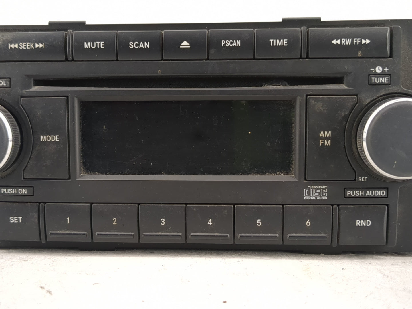 2005-2007 Chrysler 300 Radio AM FM Cd Player Receiver Replacement P/N:P05064071AC Fits Fits 2005 2006 2007 2008 2009 OEM Use