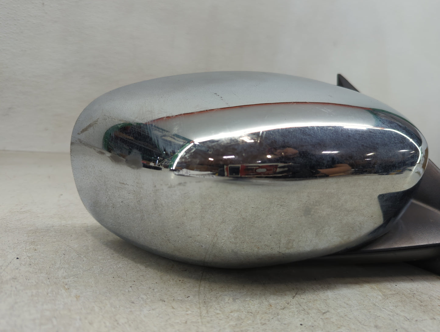 2005-2010 Chrysler 300 Passenger Side View Mirror - Right Door Mirror OEM Used - Oemusedautoparts1.com