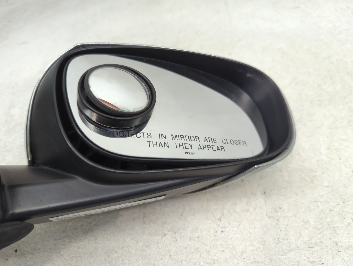 2005-2010 Chrysler 300 Passenger Side View Mirror - Right Door Mirror OEM Used - Oemusedautoparts1.com