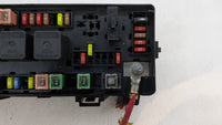 2005 Chrysler 300 Fusebox Fuse Box Panel Relay Module Fits OEM Used Auto Parts - Oemusedautoparts1.com