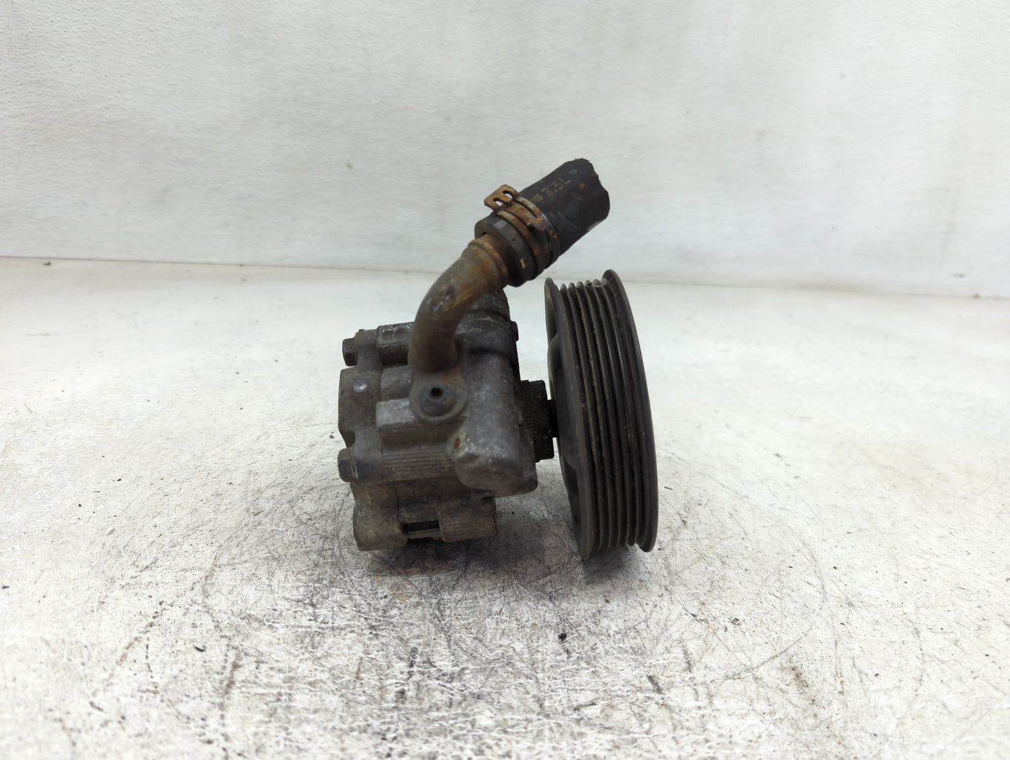 2005 Chrysler 300 PCM Engine Control Computer ECU ECM PCU OEM P/N:04892093AA Fits OEM Used Auto Parts - Oemusedautoparts1.co
