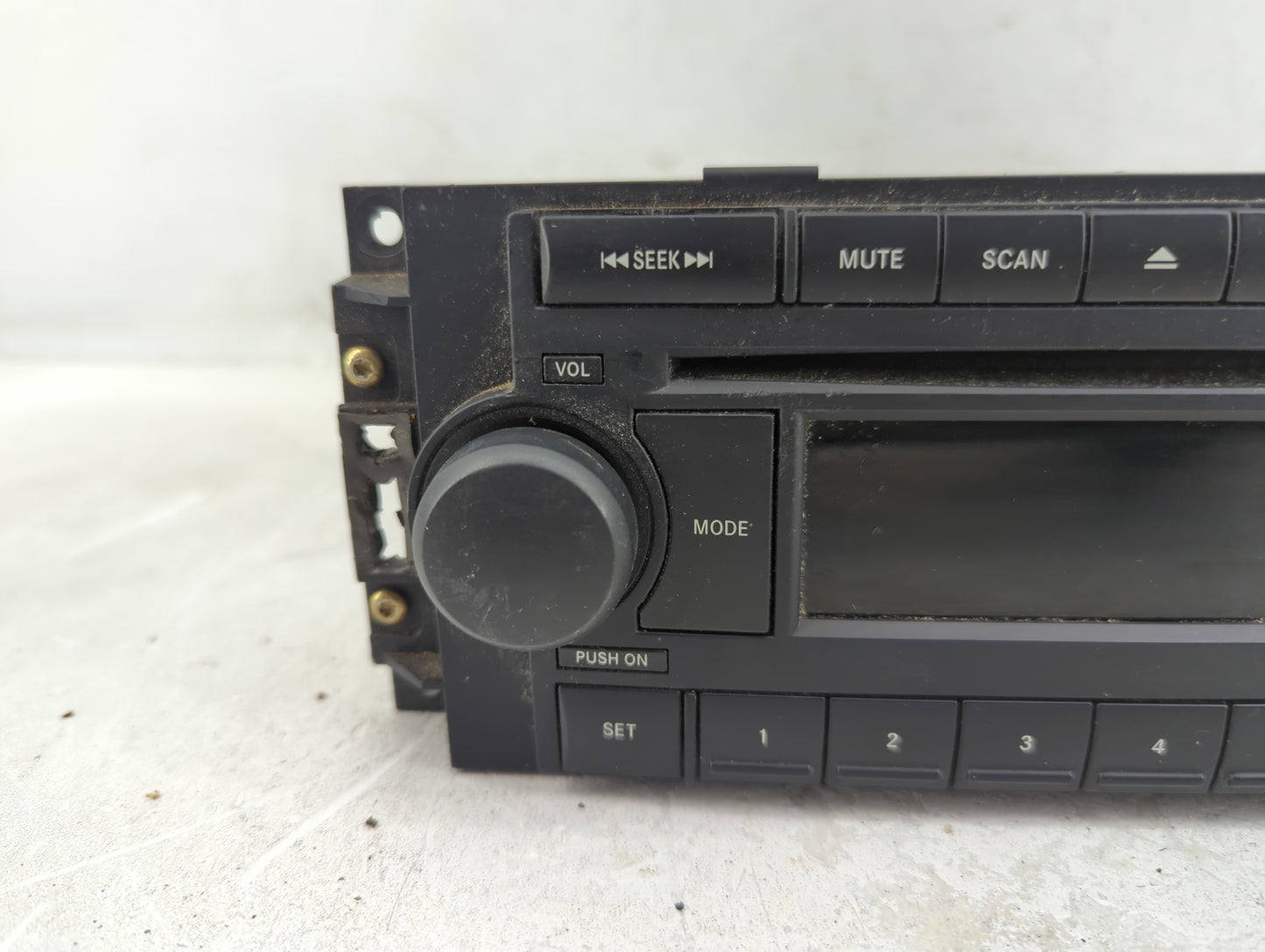 2005-2007 Chrysler 300 Radio AM FM Cd Player Receiver Replacement P/N:P05091710AE Fits Fits 2004 2005 2006 2007 2008 2009 20