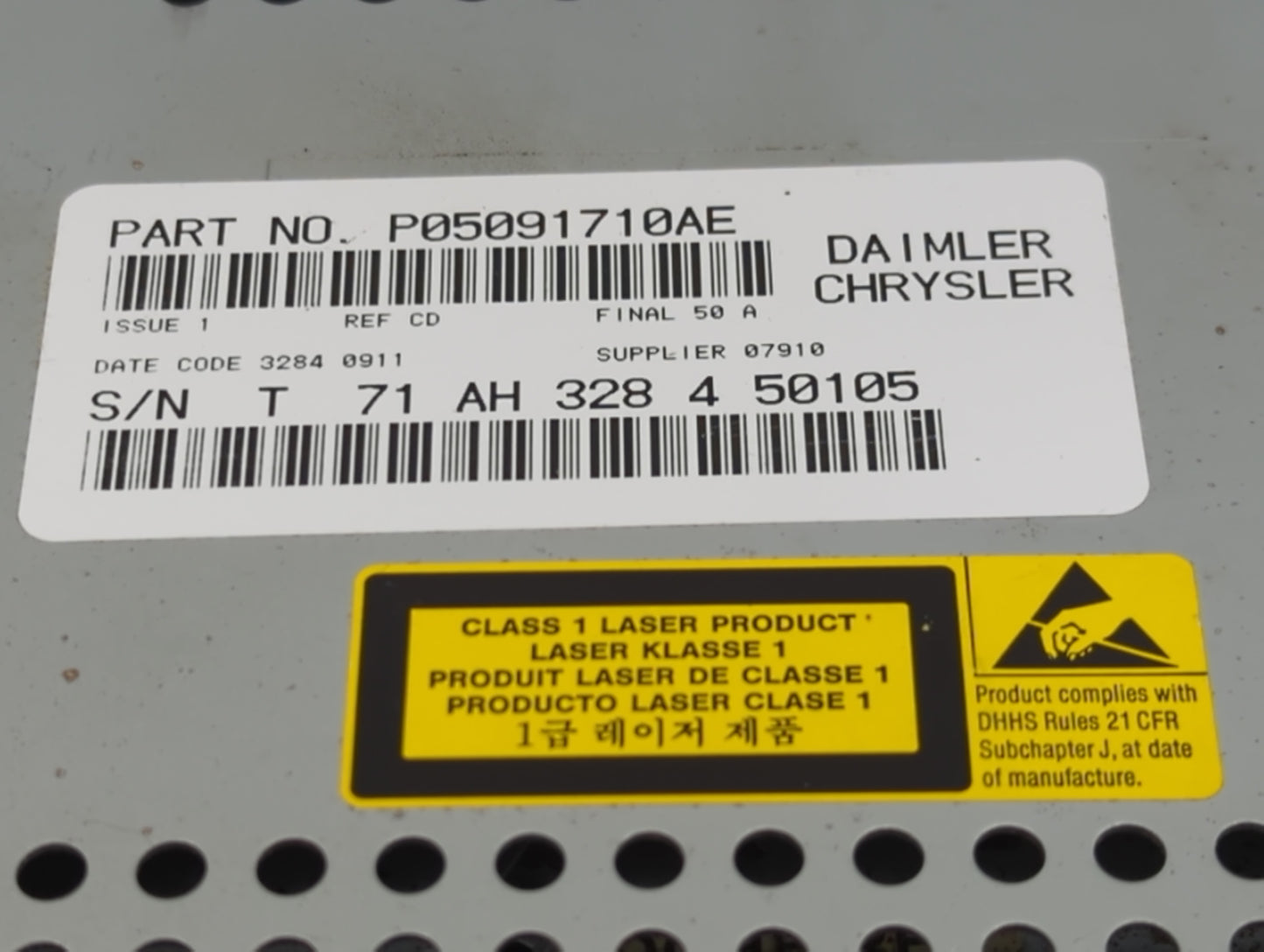 2005-2007 Chrysler 300 Radio AM FM Cd Player Receiver Replacement P/N:P05091710AE Fits Fits 2004 2005 2006 2007 2008 2009 20
