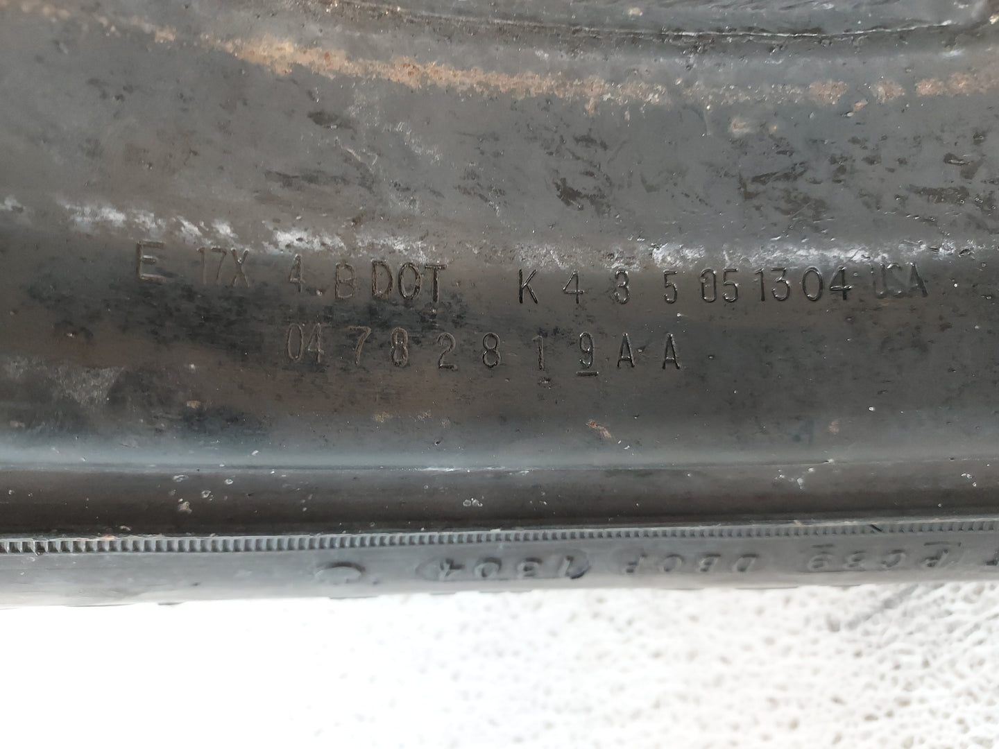 2005 Chrysler 300 Spare Donut Tire Wheel Rim Oem - Oemusedautoparts1.com