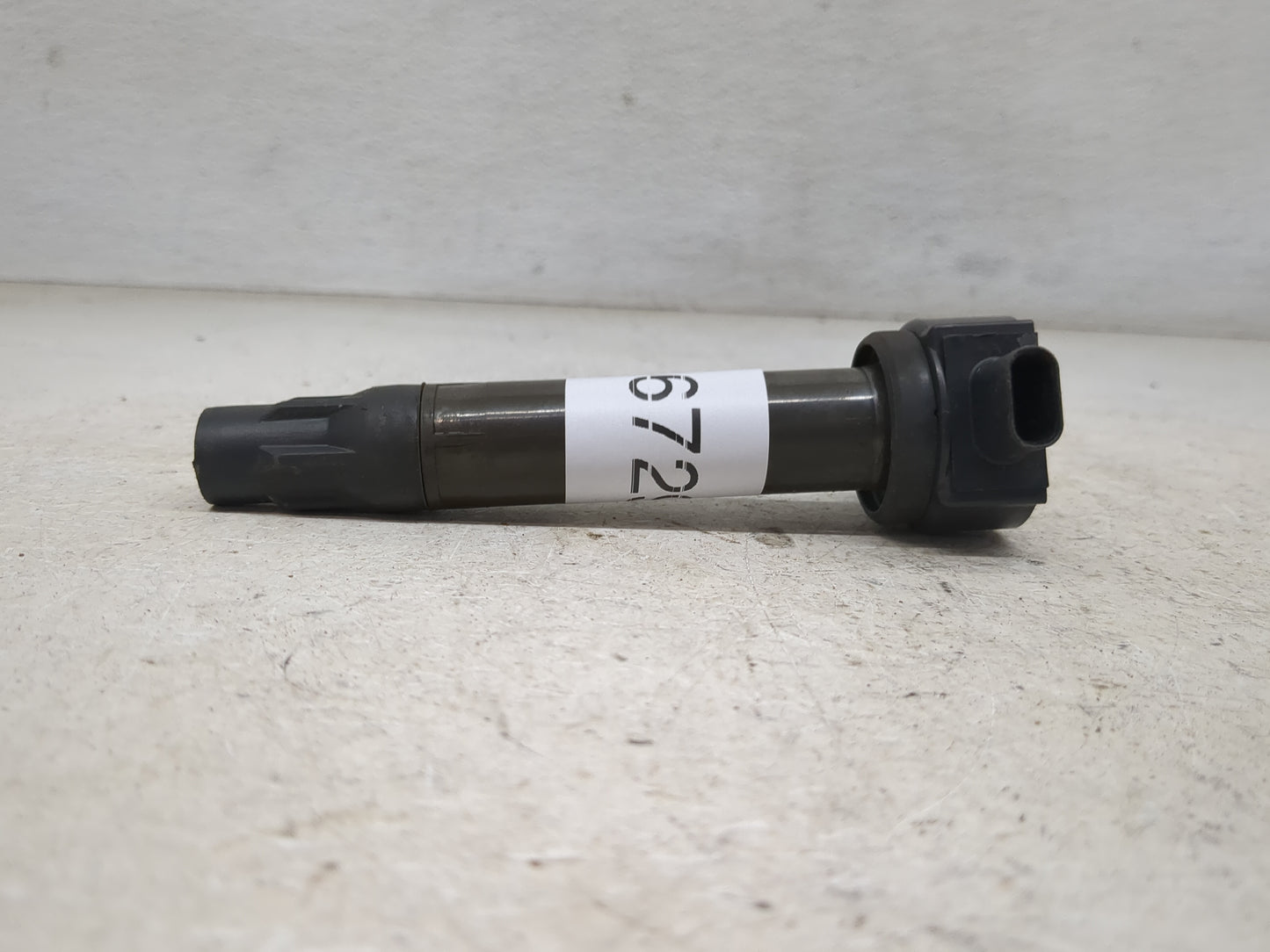 2005-2005 Chrysler 300 Ignition Coil Igniter Pack - Oemusedautoparts1.com