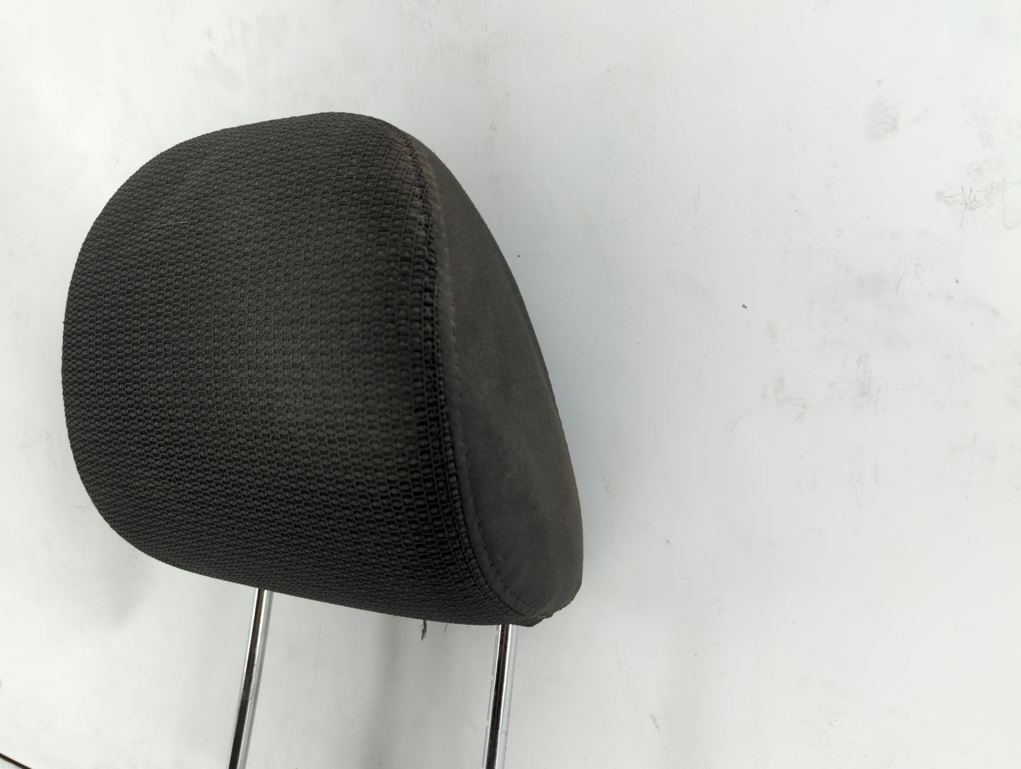2005-2007 Chrysler 300 Headrest Head Rest Front Driver Passenger Seat Fits Fits 2005 2006 2007 OEM Used Auto Parts - Oemused