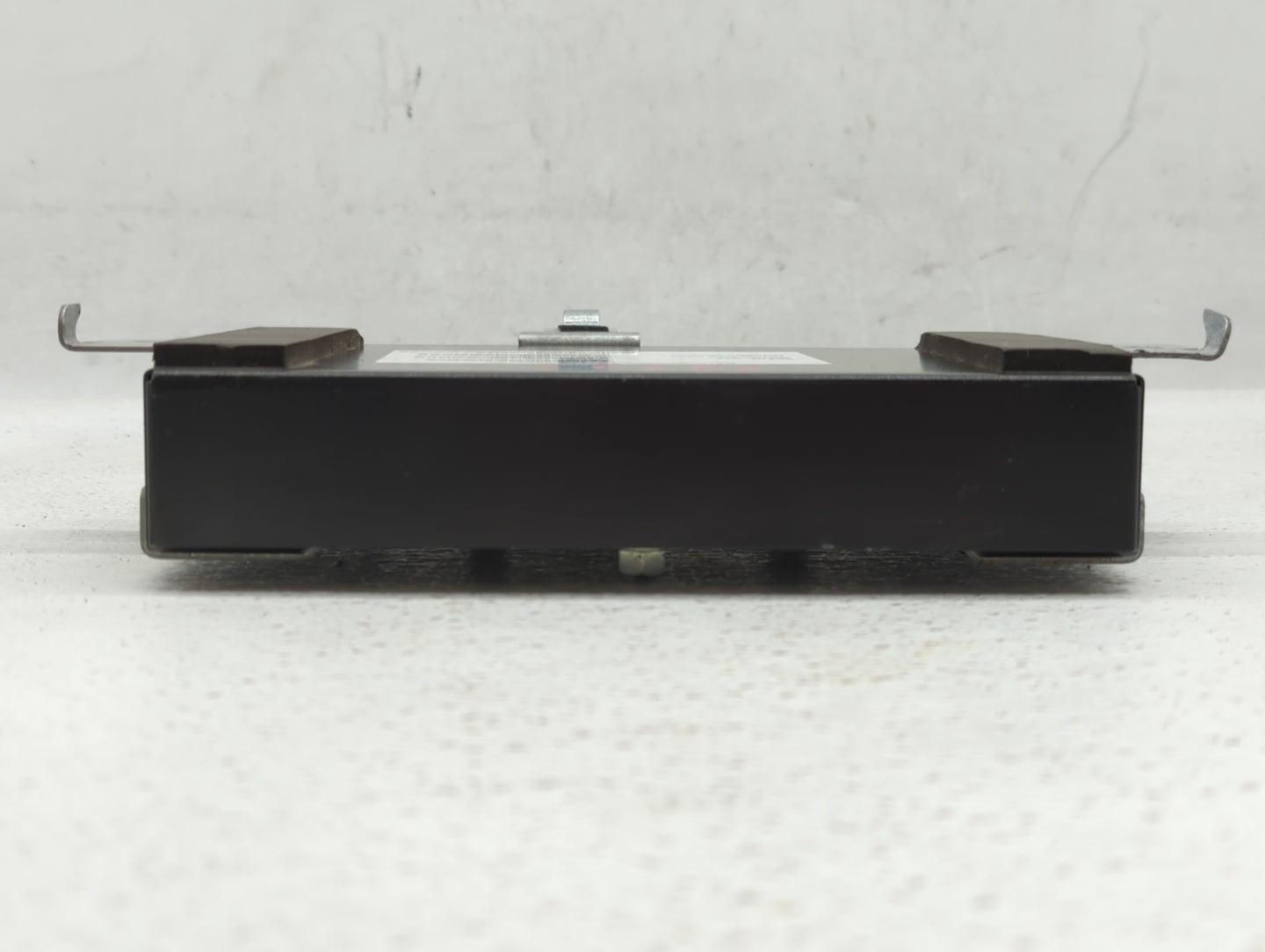 2005-2006 Chrysler 300 Radio AM FM Cd Player Receiver Replacement P/N:05064002AJ Fits Fits 2005 2006 2007 2008 OEM Used Auto
