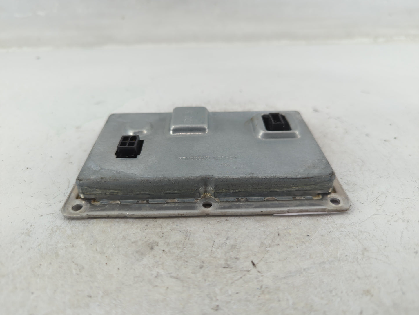 2005-2005 Chrysler 300 Headlight Ballast Head Light - Oemusedautoparts1.com