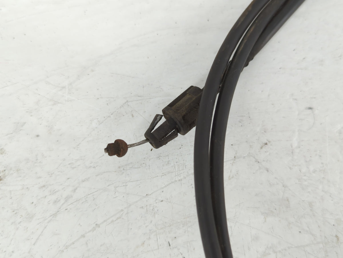 2005 Chrysler 300 Hood release Handle with Cable - Oemusedautoparts1.com