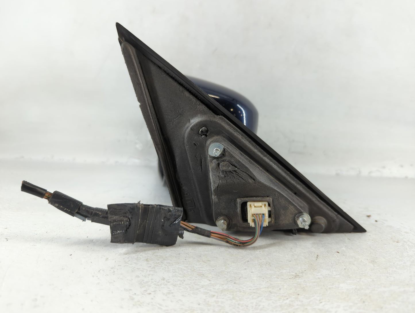 2005-2010 Chrysler 300 Driver Side View Mirror - Left Door Mirror OEM Used - Oemusedautoparts1.com