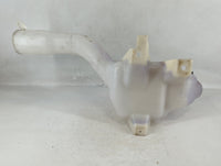 2005-2005 Chrysler 300 Windshield Washer Fluid Reservoir Bottle Oem - Oemusedautoparts1.com