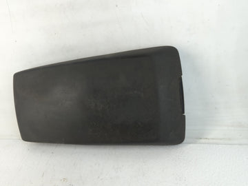 2005 Chrysler 300 Center Console Armrest Cover Lid P/N:P1057280XDVAB Fits OEM Used Auto Parts