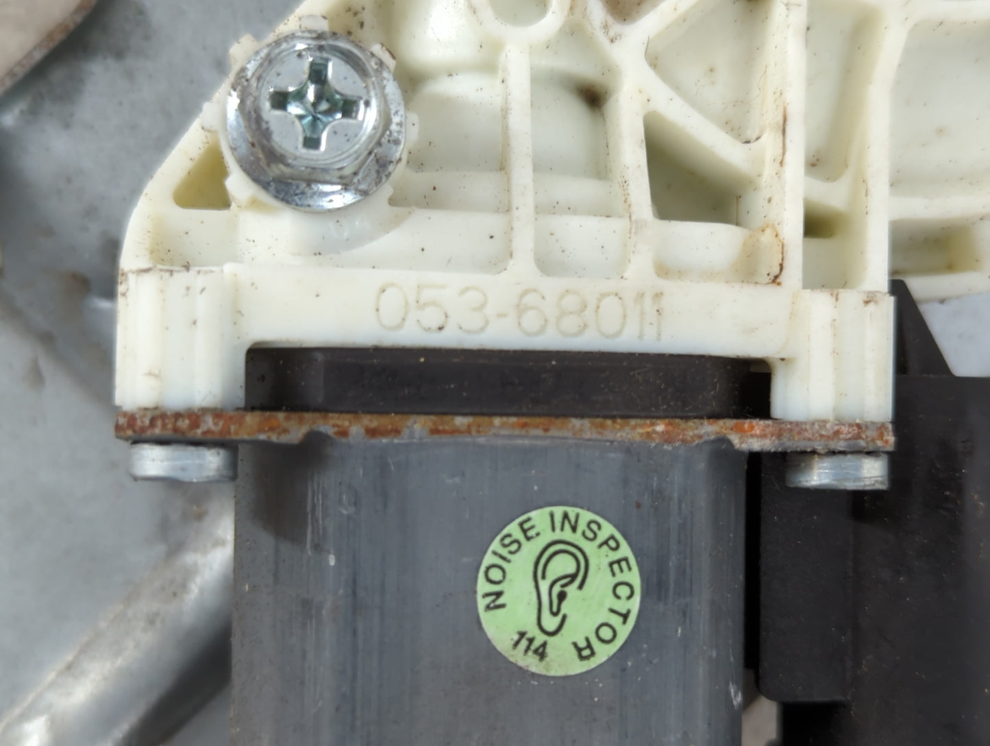2005-2010 Chrysler 300 Driver Left Front Window Regulator 776117 - Oemusedautoparts1.com