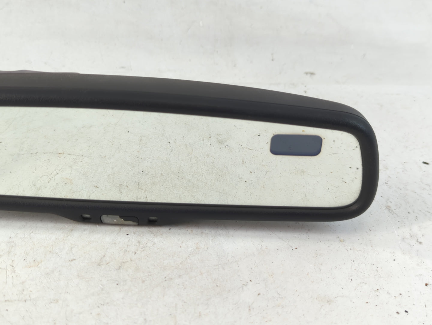 2005-2007 Chrysler 300 Interior Rear View Mirror Replacement OEM P/N:IE11 015892 Fits OEM Used Auto Parts - Oemusedautoparts