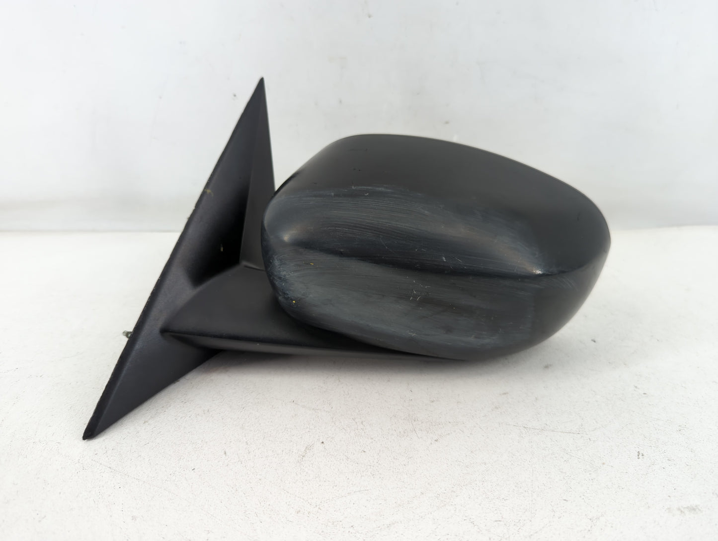 2005-2010 Chrysler 300 Driver Side View Mirror - Left Door Mirror OEM Used - Oemusedautoparts1.com