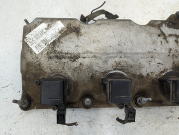 2005 Chrysler 300 Driver Left Cylinder Head Valve Cover Fits OEM Used Auto Parts