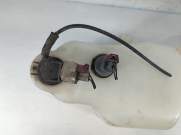 2005-2005 Chrysler 300 Windshield Washer Fluid Reservoir Bottle Oem