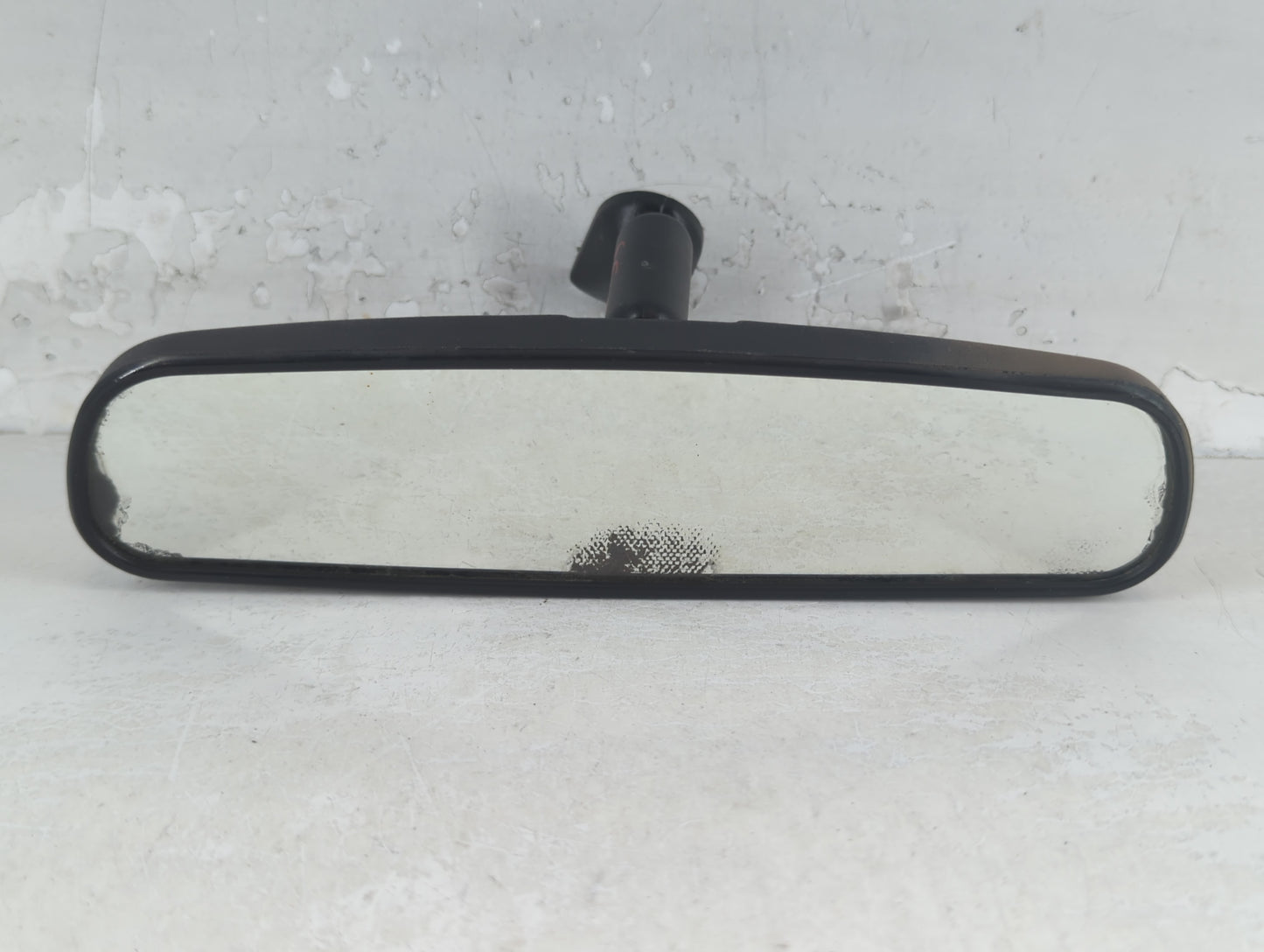 2005-2010 Chrysler 300 Interior Rear View Mirror Replacement OEM P/N:E8011681 Fits OEM Used Auto Parts - Oemusedautoparts1.c