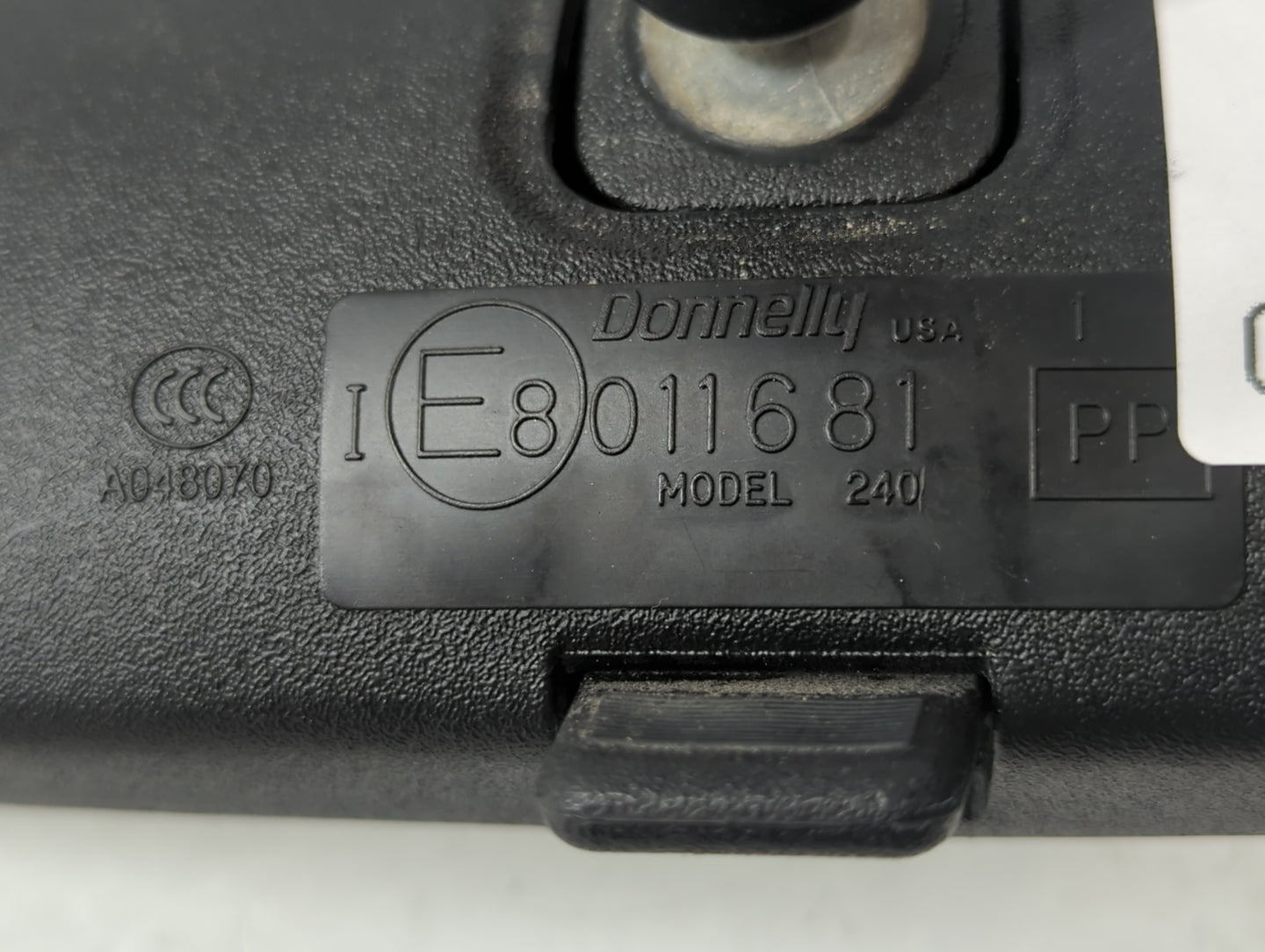 2005-2010 Chrysler 300 Interior Rear View Mirror Replacement OEM P/N:E8011681 Fits OEM Used Auto Parts - Oemusedautoparts1.c