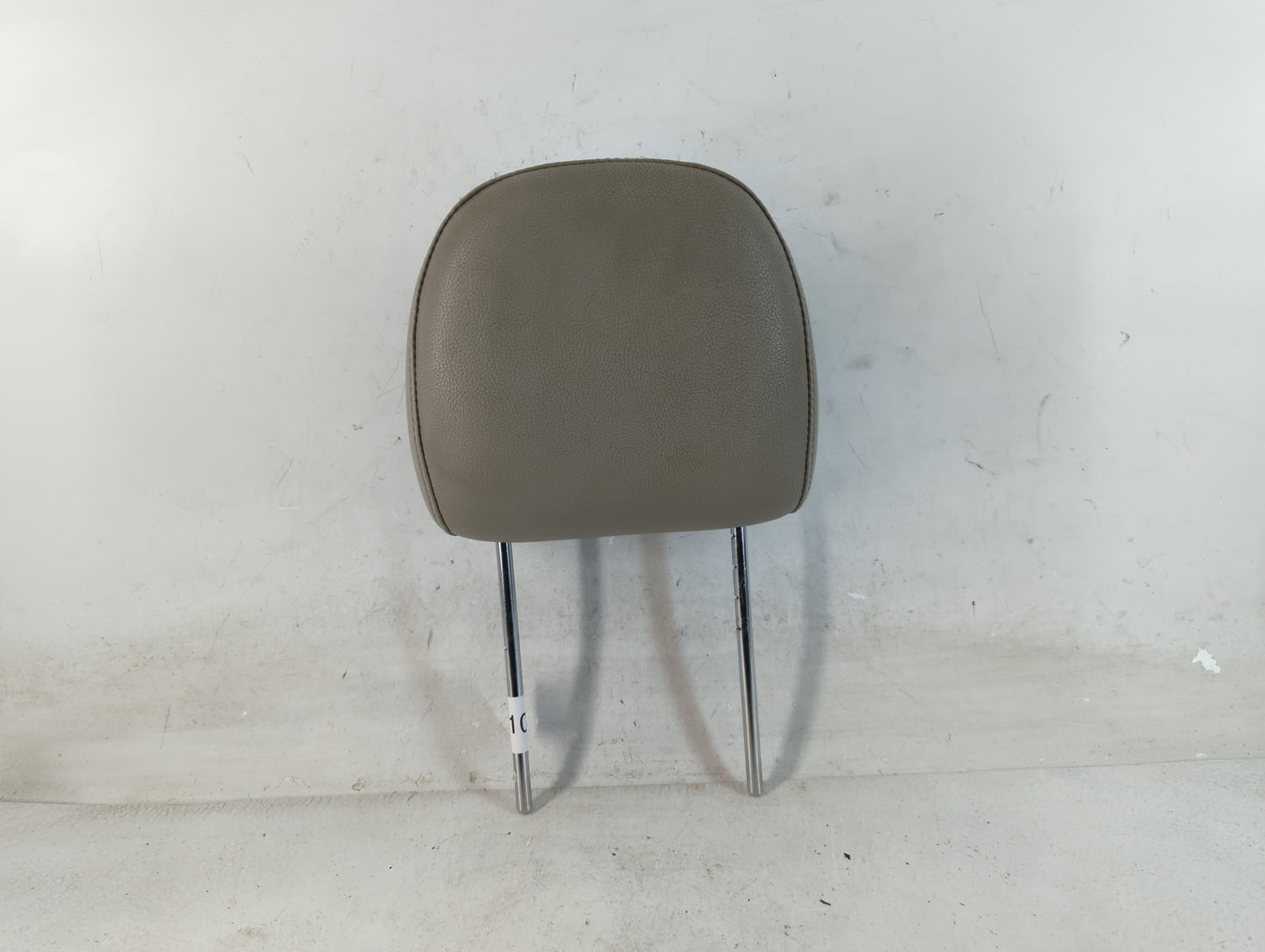 2005-2007 Chrysler 300 Headrest Head Rest Front Driver Passenger Seat Fits Fits 2005 2006 2007 OEM Used Auto Parts - Oemused