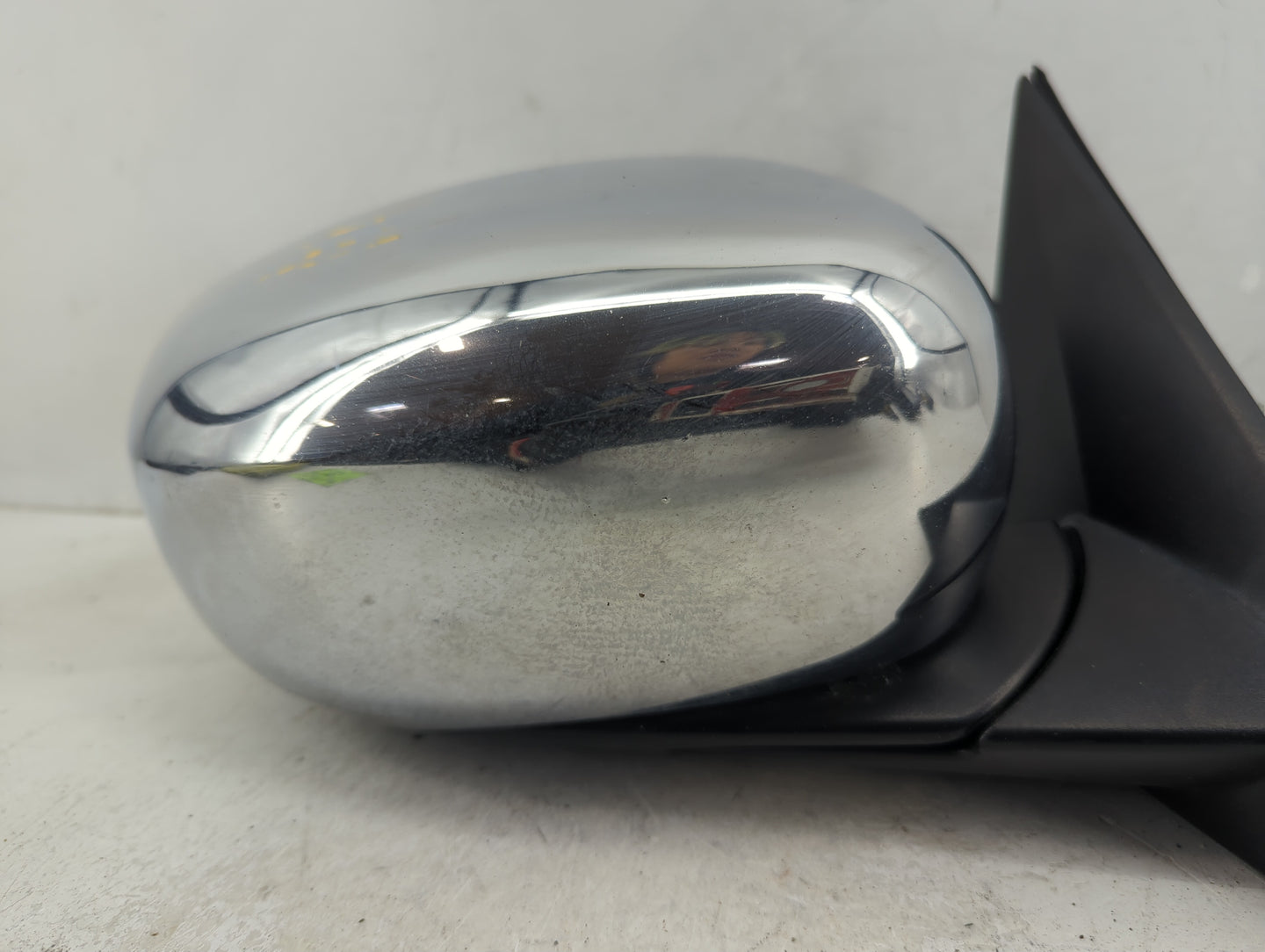 2005-2010 Chrysler 300 Passenger Side View Mirror - Right Door Mirror OEM Used - Oemusedautoparts1.com
