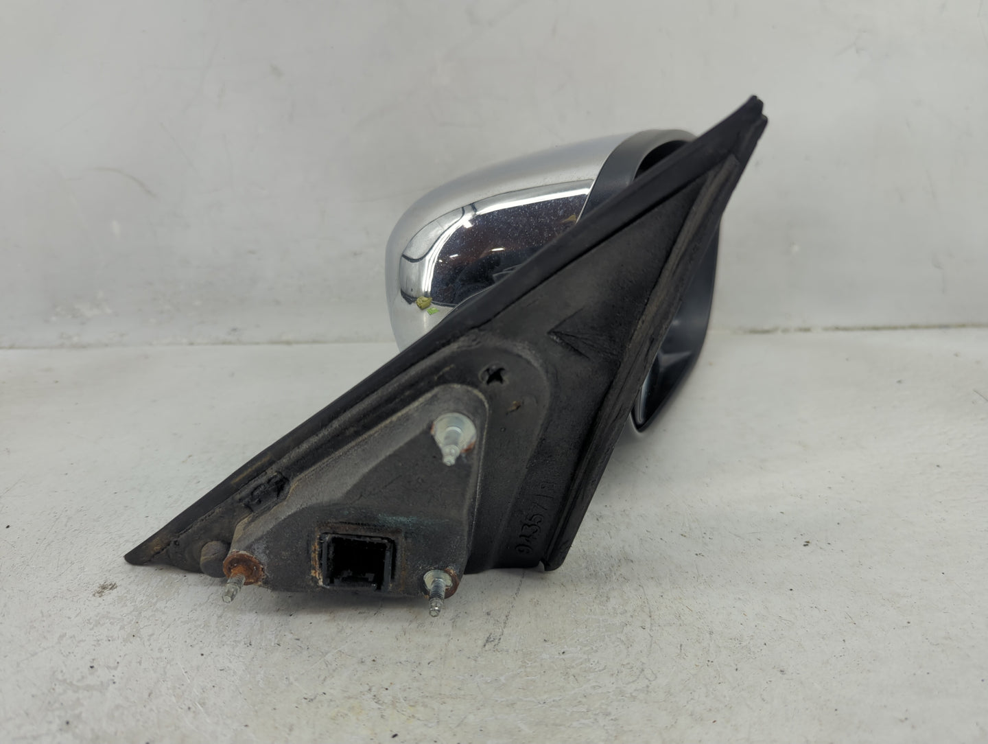 2005-2010 Chrysler 300 Passenger Side View Mirror - Right Door Mirror OEM Used - Oemusedautoparts1.com
