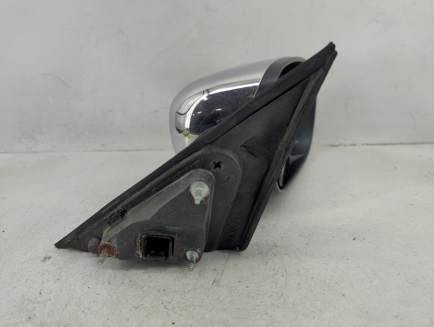 2005-2010 Chrysler 300 Passenger Side View Mirror - Right Door Mirror OEM Used - Oemusedautoparts1.com