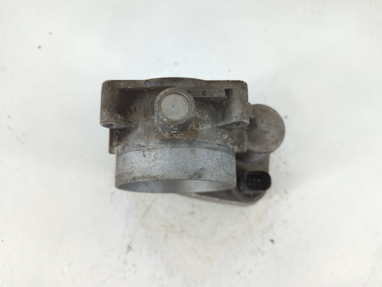 2005-2013 Chrysler 300 Throttle Body Fits Fits 2005 2006 2007 2008 2009 2010 2011 2012 2013 OEM Used Auto Parts - Oemusedaut