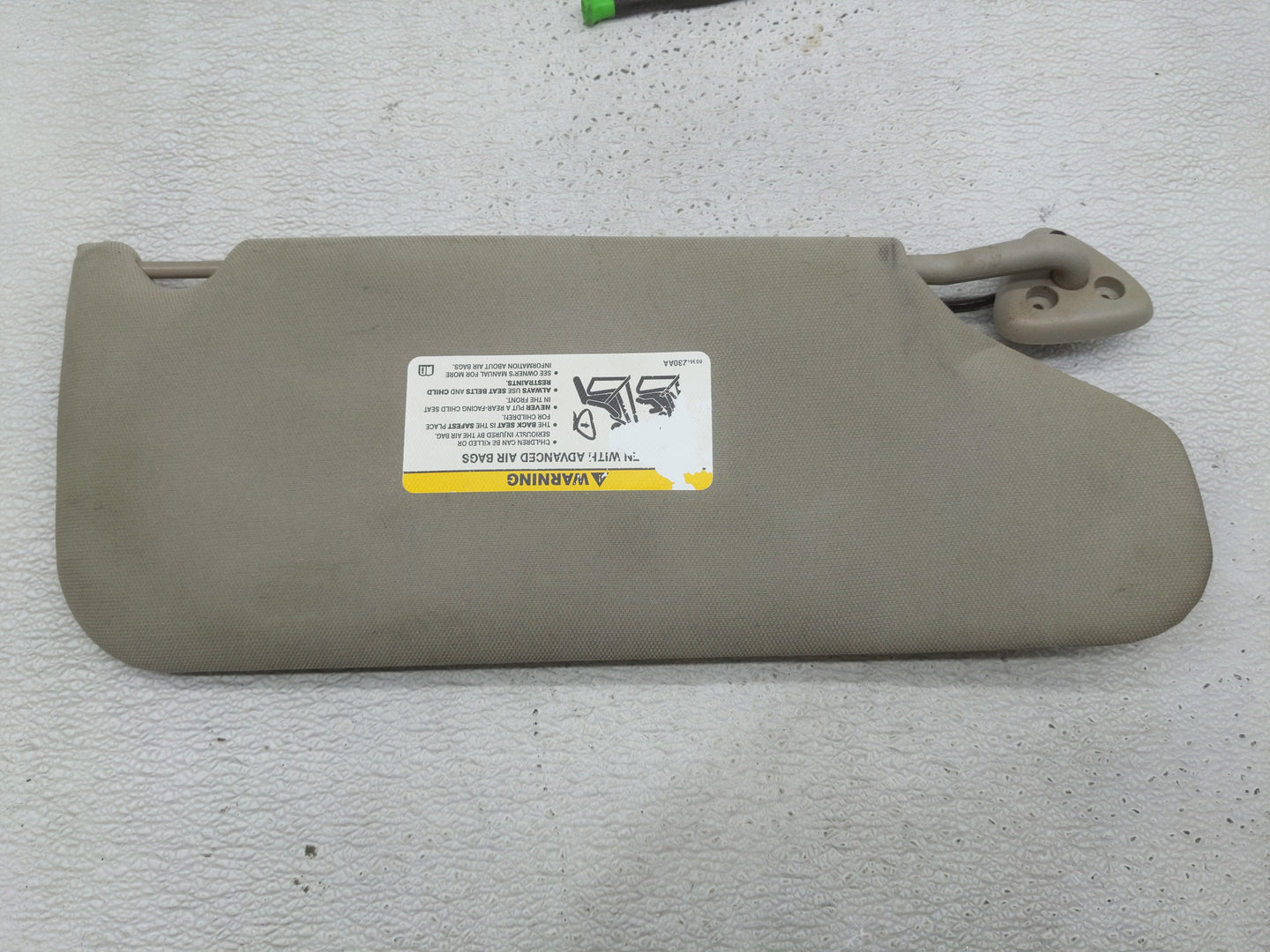 2005-2007 Chrysler 300 Sun Visor Shade Replacement Driver Left Mirror Fits Fits 2005 2006 2007 OEM Used Auto Parts - Oemused