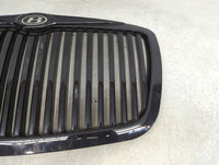 2005-2010 Chrysler 300 Front Bumper Grille - Oemusedautoparts1.com
