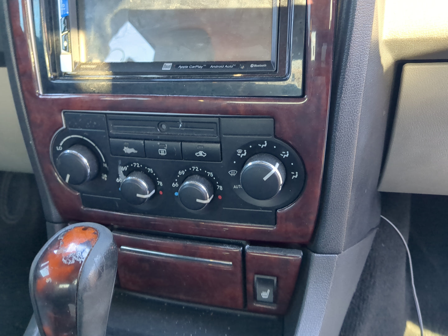 2005 Chrysler 300c Climate Control Module Temperature AC/Heater Replacement Fits Fits 2006 2007 OEM Used Auto Parts - Oemuse