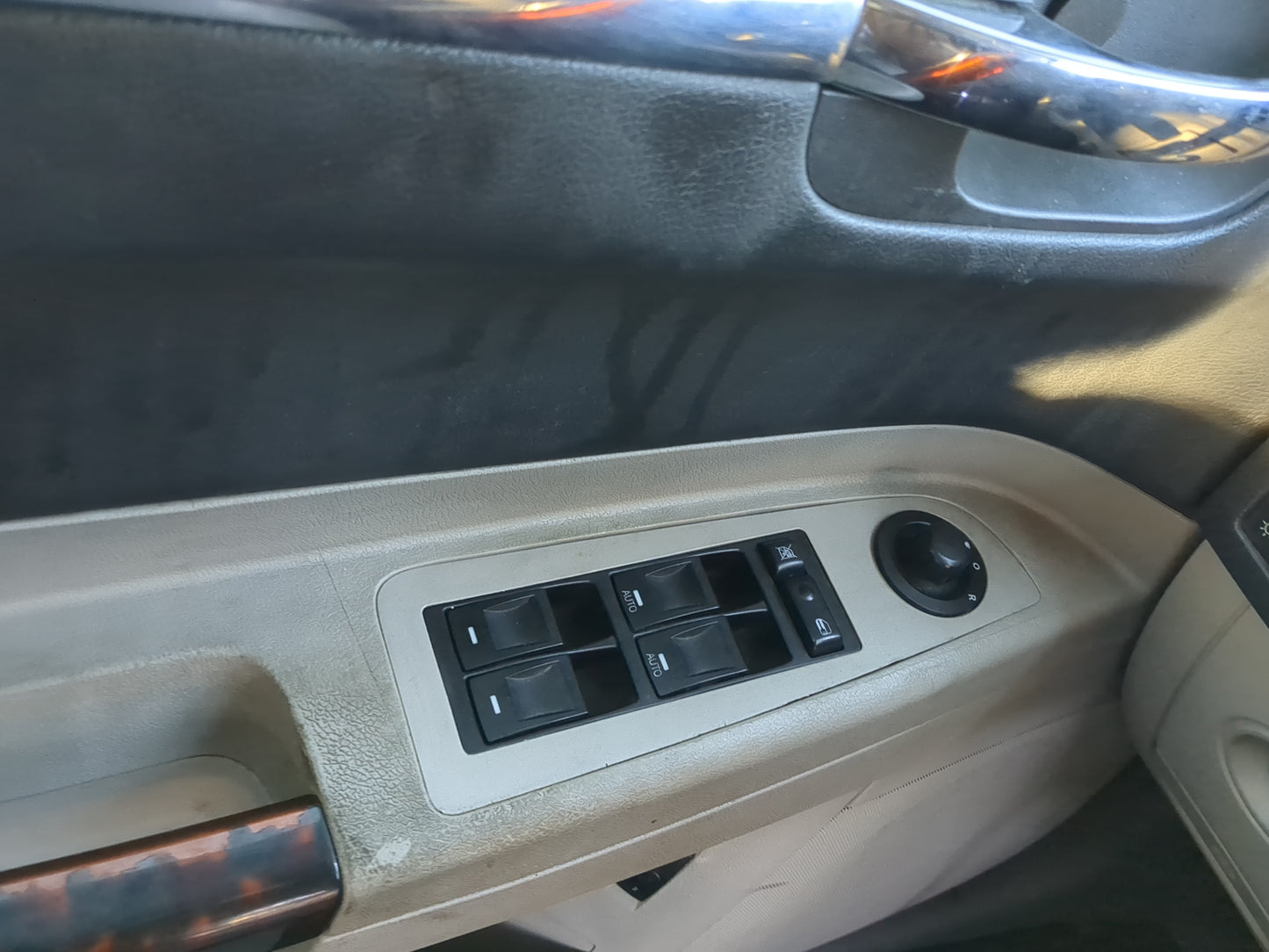 2005 Chrysler 300c Master Power Window Switch Replacement Driver Side Left Fits OEM Used Auto Parts - Oemusedautoparts1.com