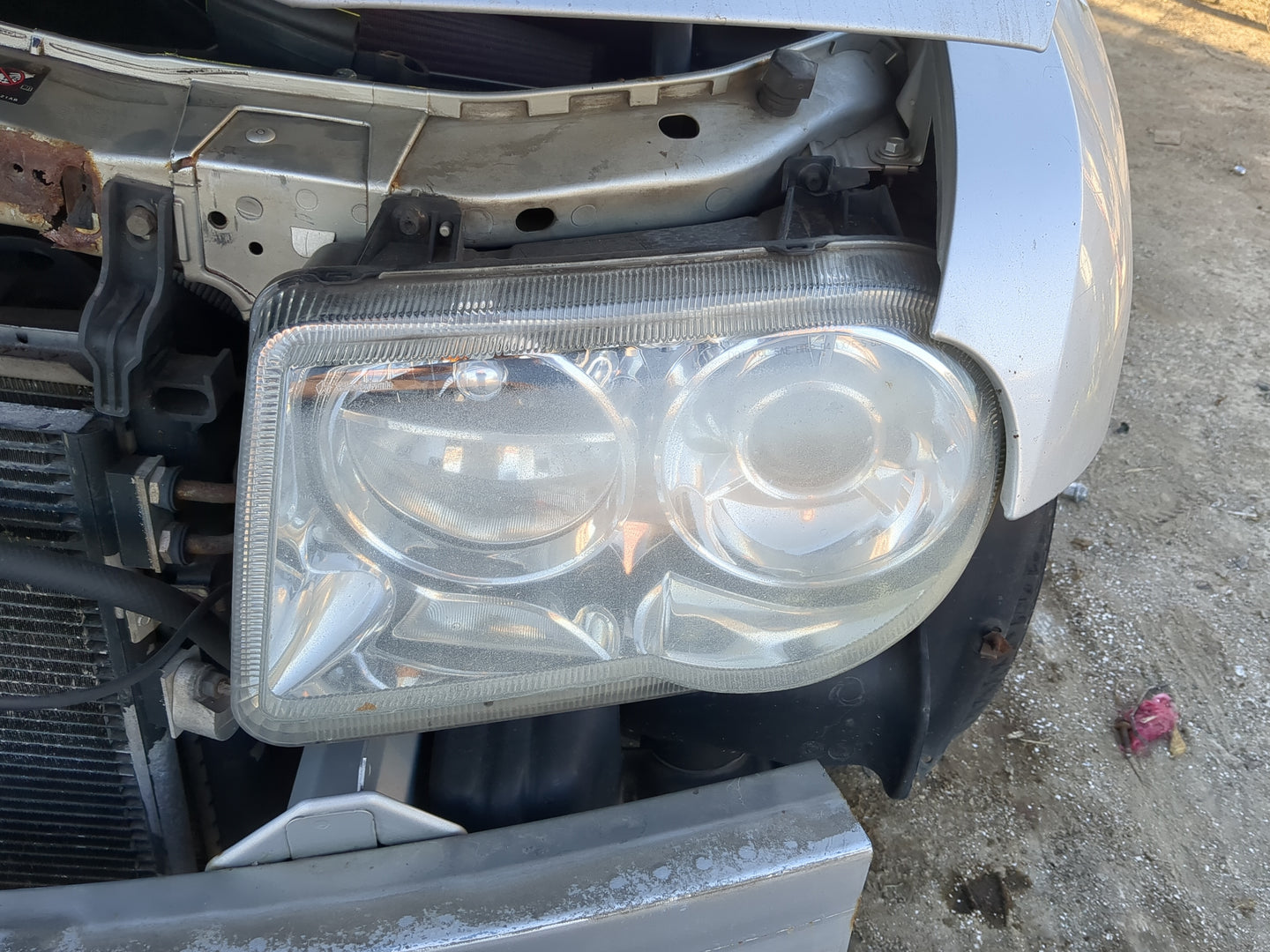 Chrysler 300c Driver Left Oem Head Light Headlight Lamp - Oemusedautoparts1.com