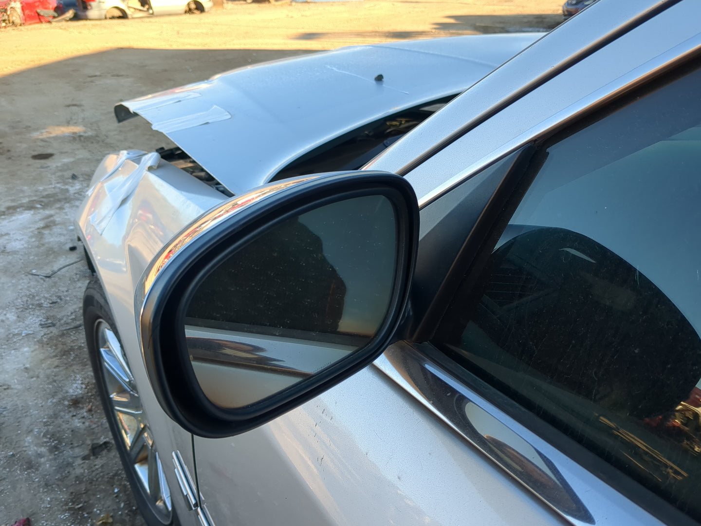 2005 Chrysler 300c Driver Side View Mirror - Left Door Mirror OEM Used - Oemusedautoparts1.com