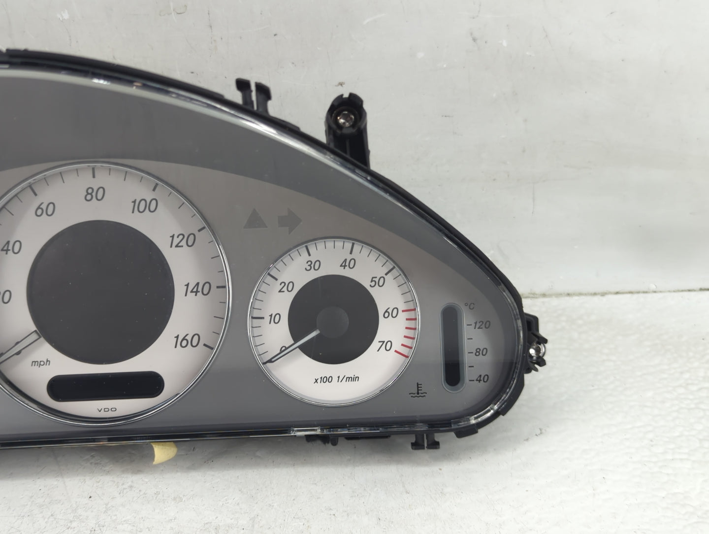 2005 Chrysler E Class Instrument Cluster Speedometer Gauges P/N:A 211 540 00 47 Fits OEM Used Auto Parts - Oemusedautoparts1