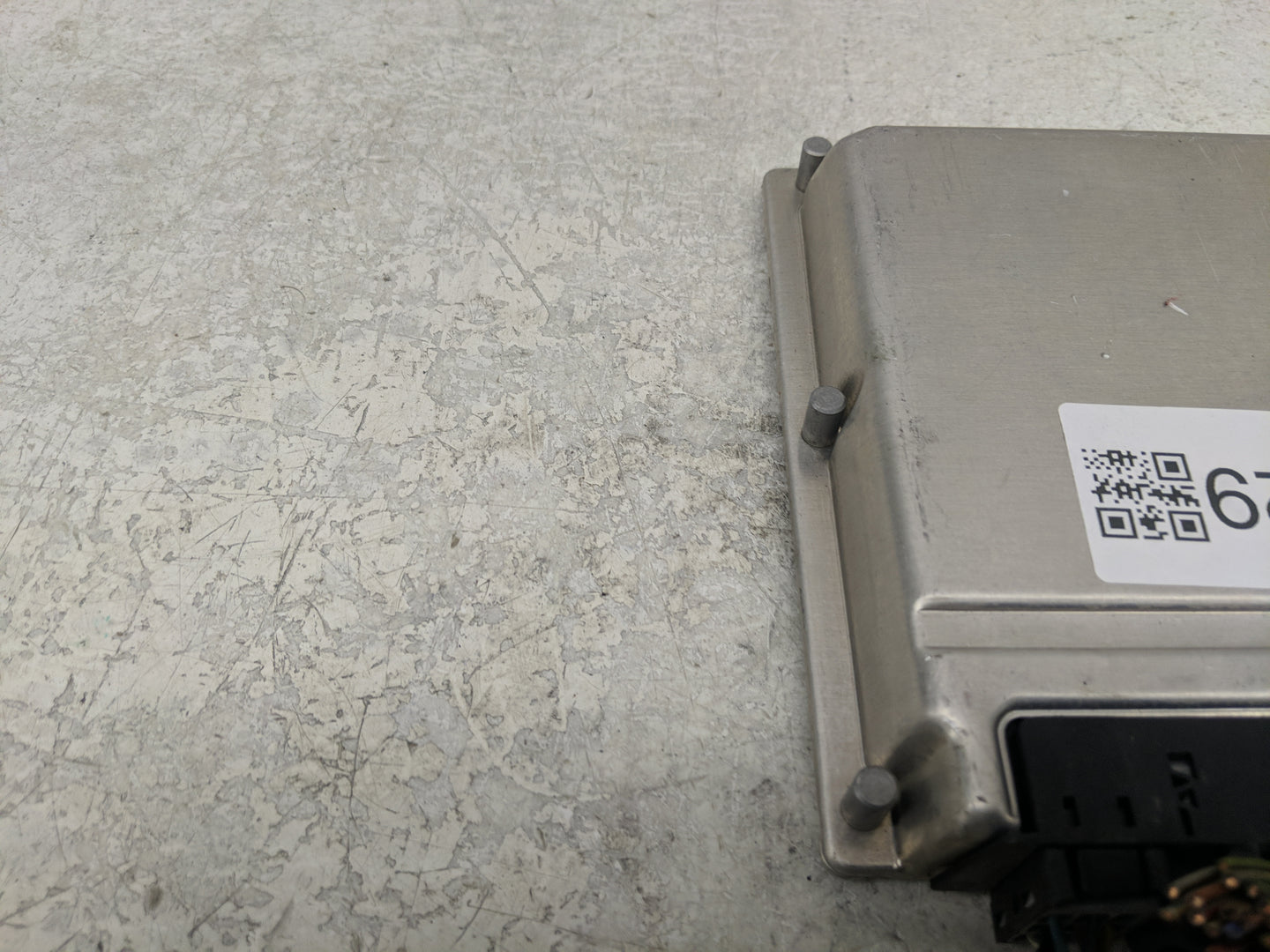 2005 Chrysler E Class PCM Engine Control Computer ECU ECM PCU OEM P/N:0 261 208 431 A 113 153 44 79 Fits OEM Used Auto Parts