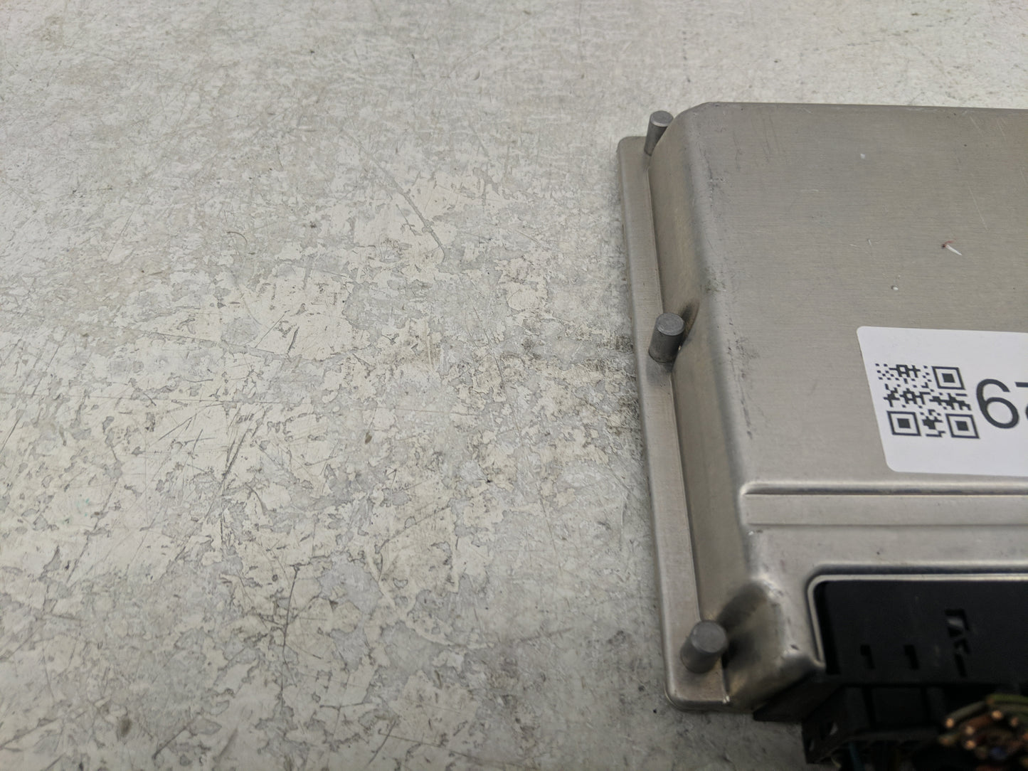 2005 Chrysler E Class PCM Engine Control Computer ECU ECM PCU OEM P/N:0 261 208 431 A 113 153 44 79 Fits OEM Used Auto Parts
